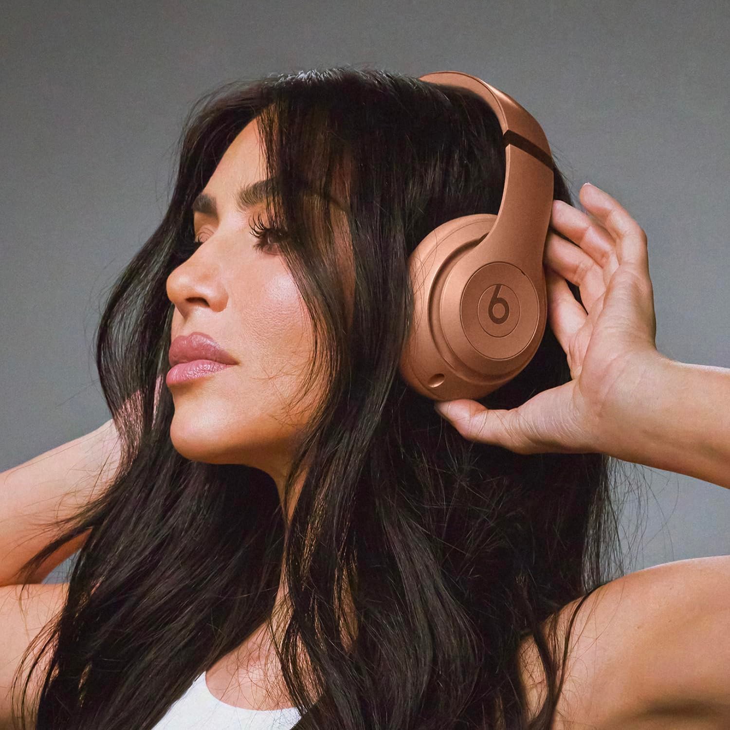 Beats Studio Pro x Kim Kardashian – Premium Wireless Over-Ear Headphones- Up to 40-Hour Battery Life, Active Noise Cancelling, USB-C Lossless Audio, Apple & Android Compatible - Dune - Image 2